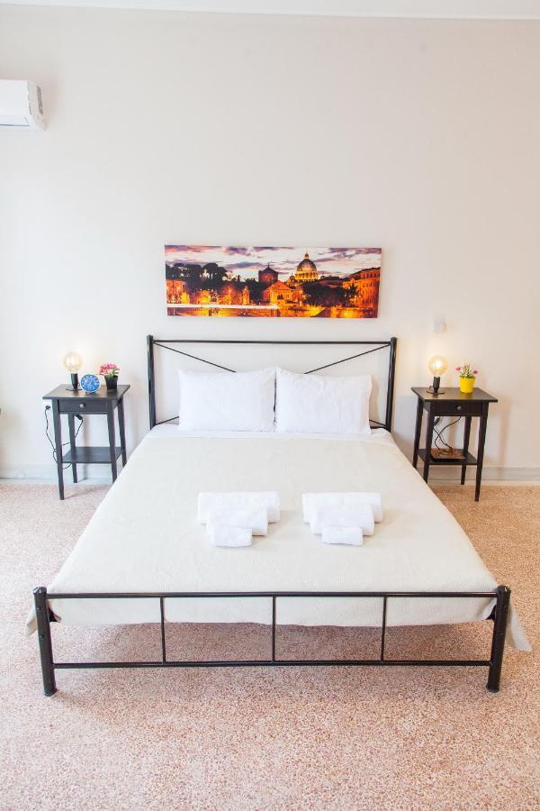 אתונה Ioannis Apartments מראה חיצוני תמונה